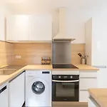 Bright - Ac - 2br-4p - Gassin * Сен-Тропе