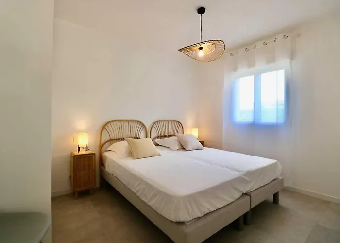 Bright - Ac - 2br-4p - Gassin * Сен-Тропе